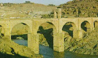 Alcántara Bridge, Spain | Roman ancient bridge